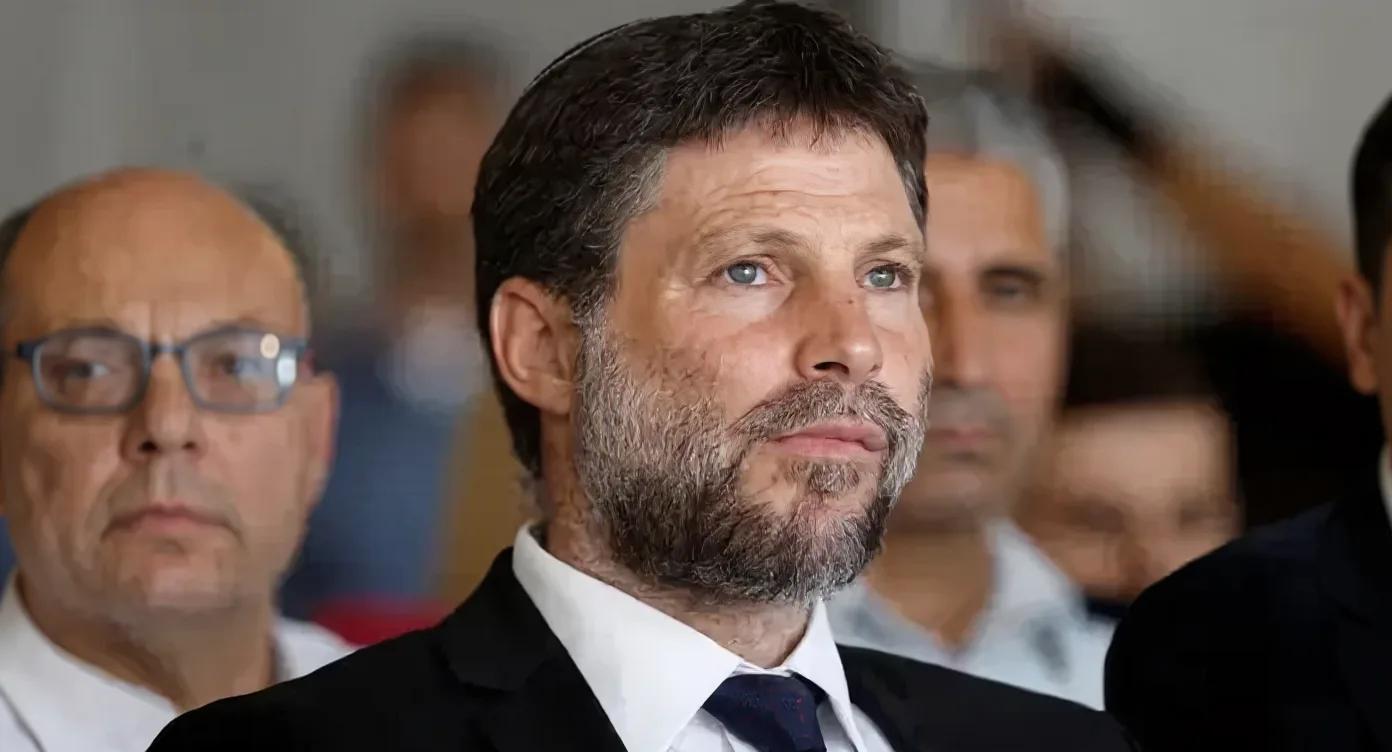 Smotrich exige investigación sobre presunta influencia catarí